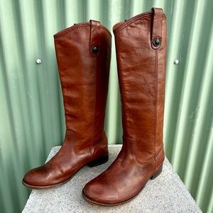 Frye Chestnut riding boots sz 7.5